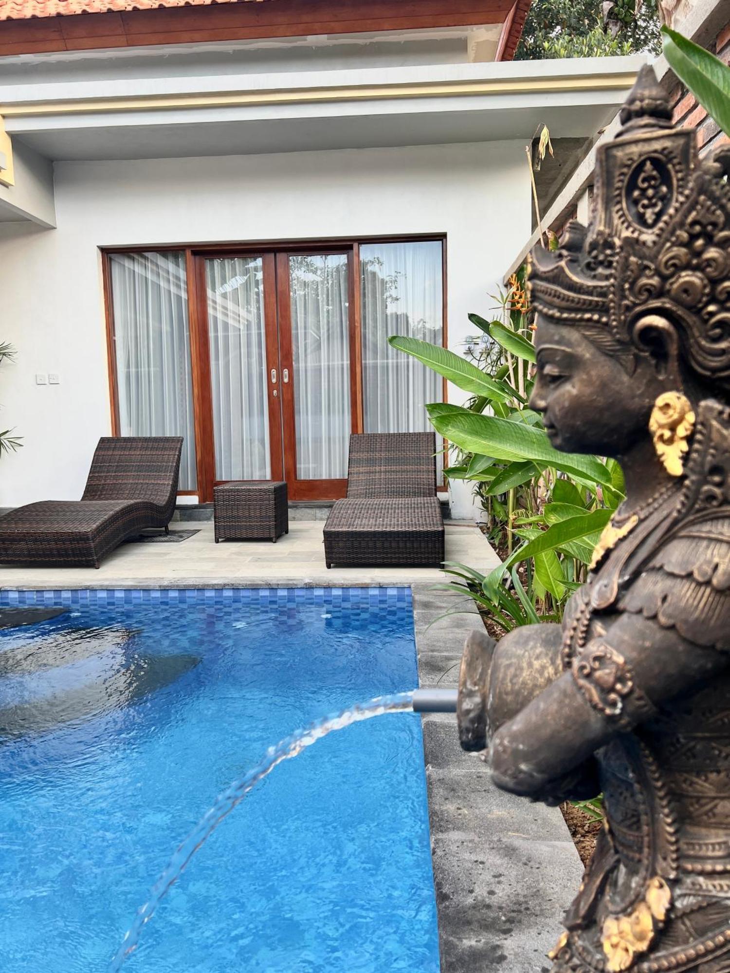 Ubud Arindra Private Pool Villa Exterior photo