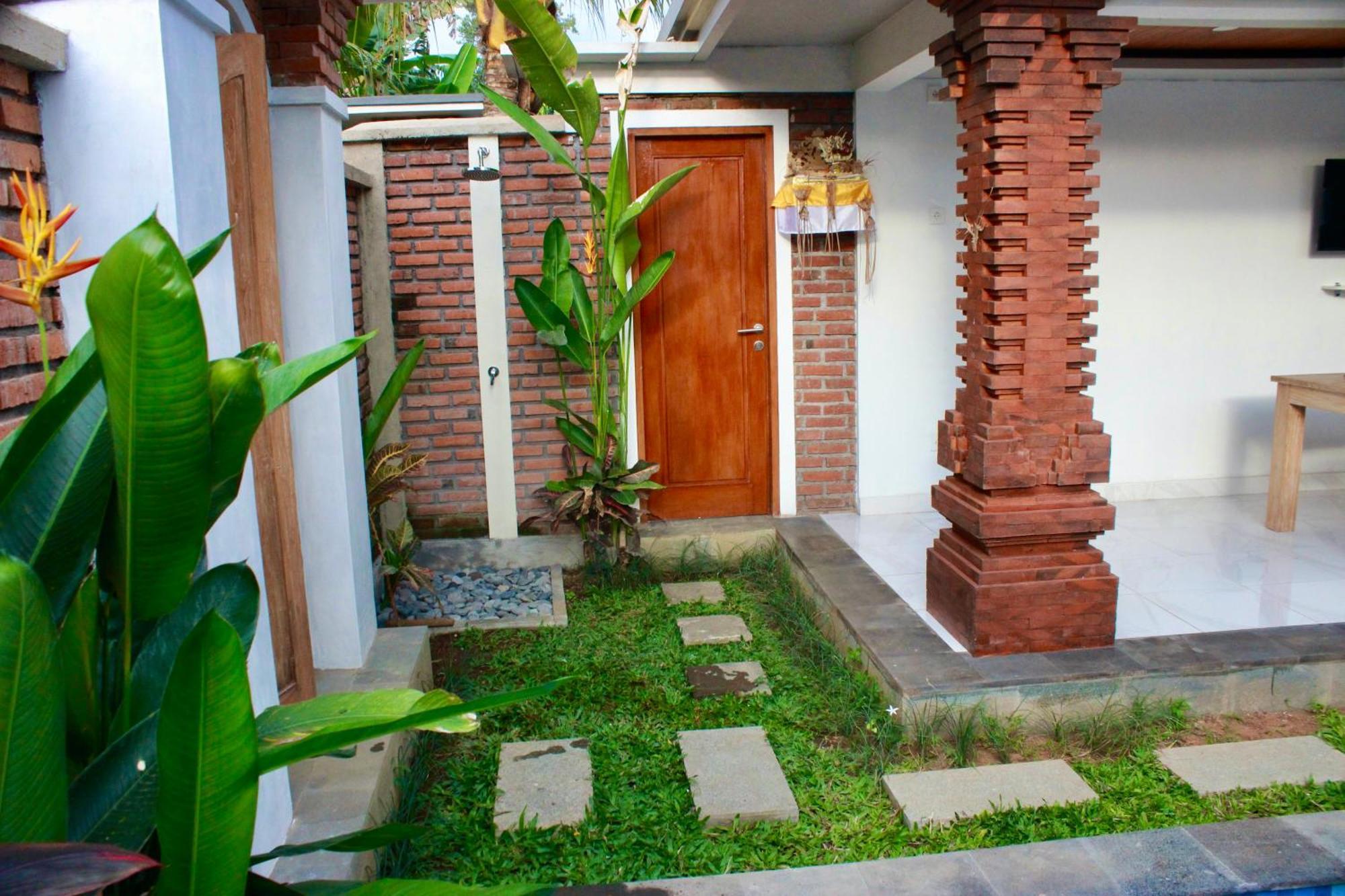 Ubud Arindra Private Pool Villa Exterior photo