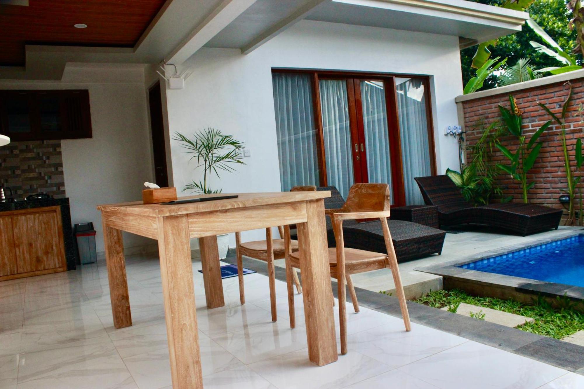 Ubud Arindra Private Pool Villa Exterior photo